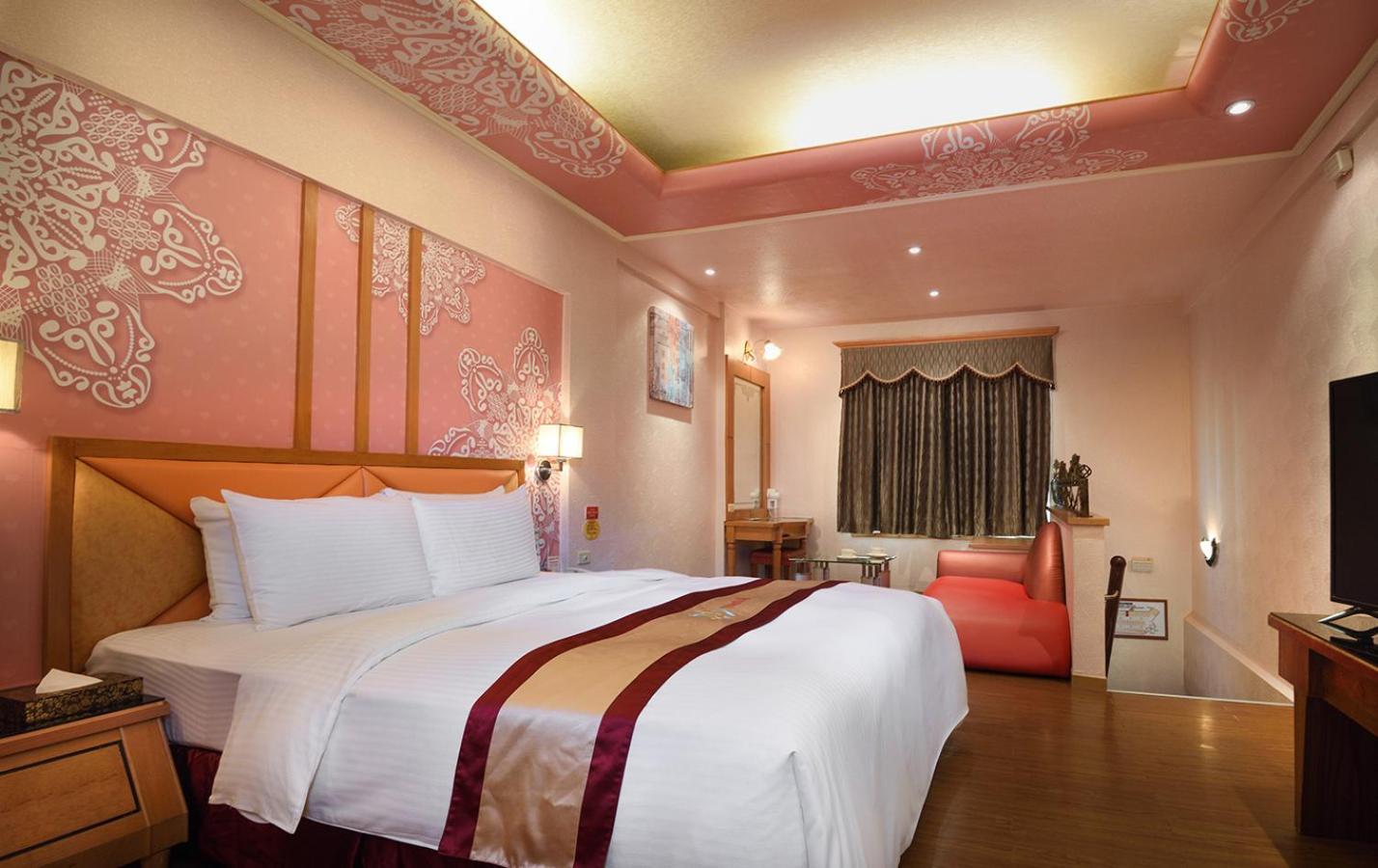 Natoli Motel Тайнан Екстериор снимка