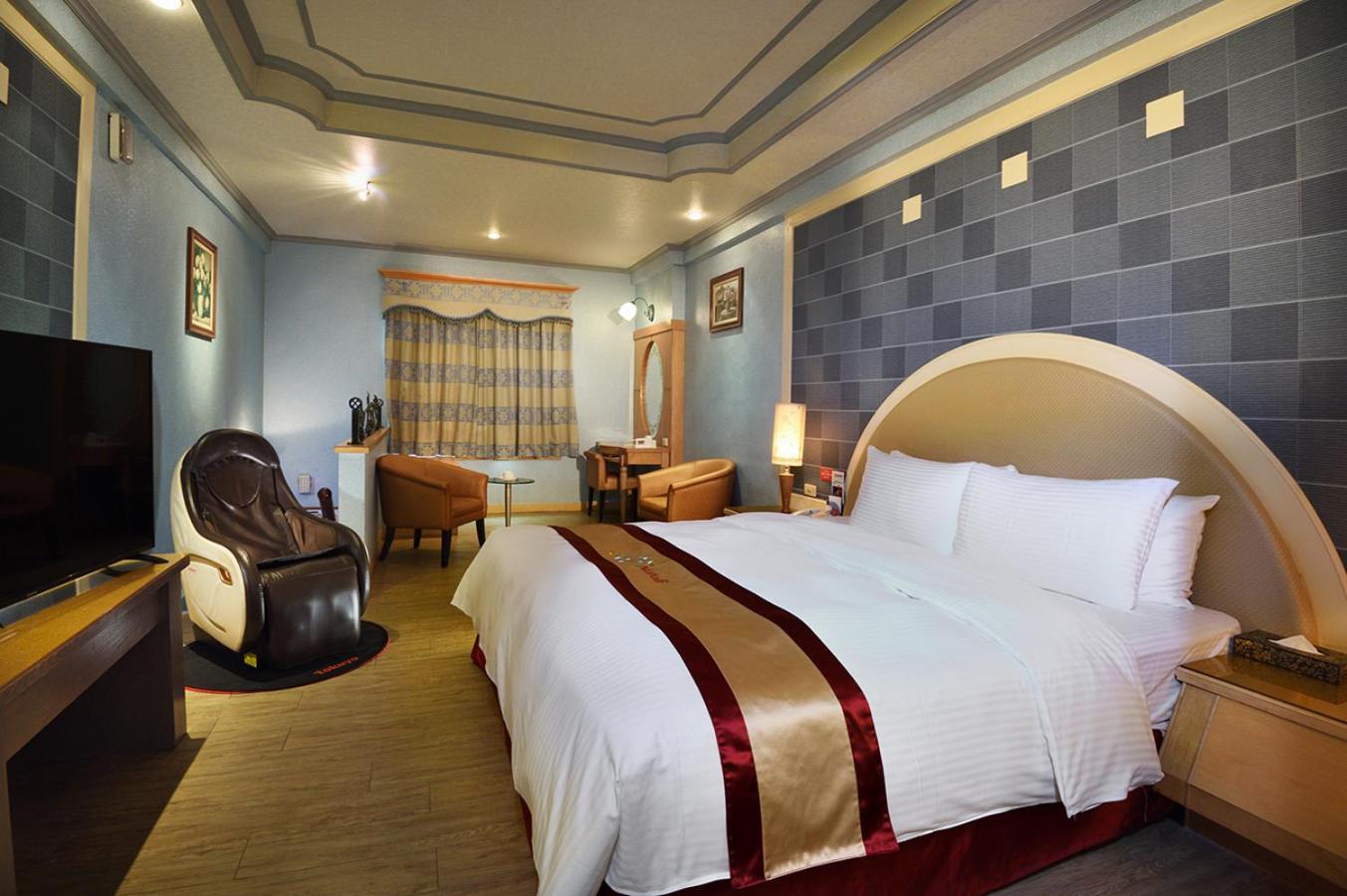 Natoli Motel Тайнан Екстериор снимка