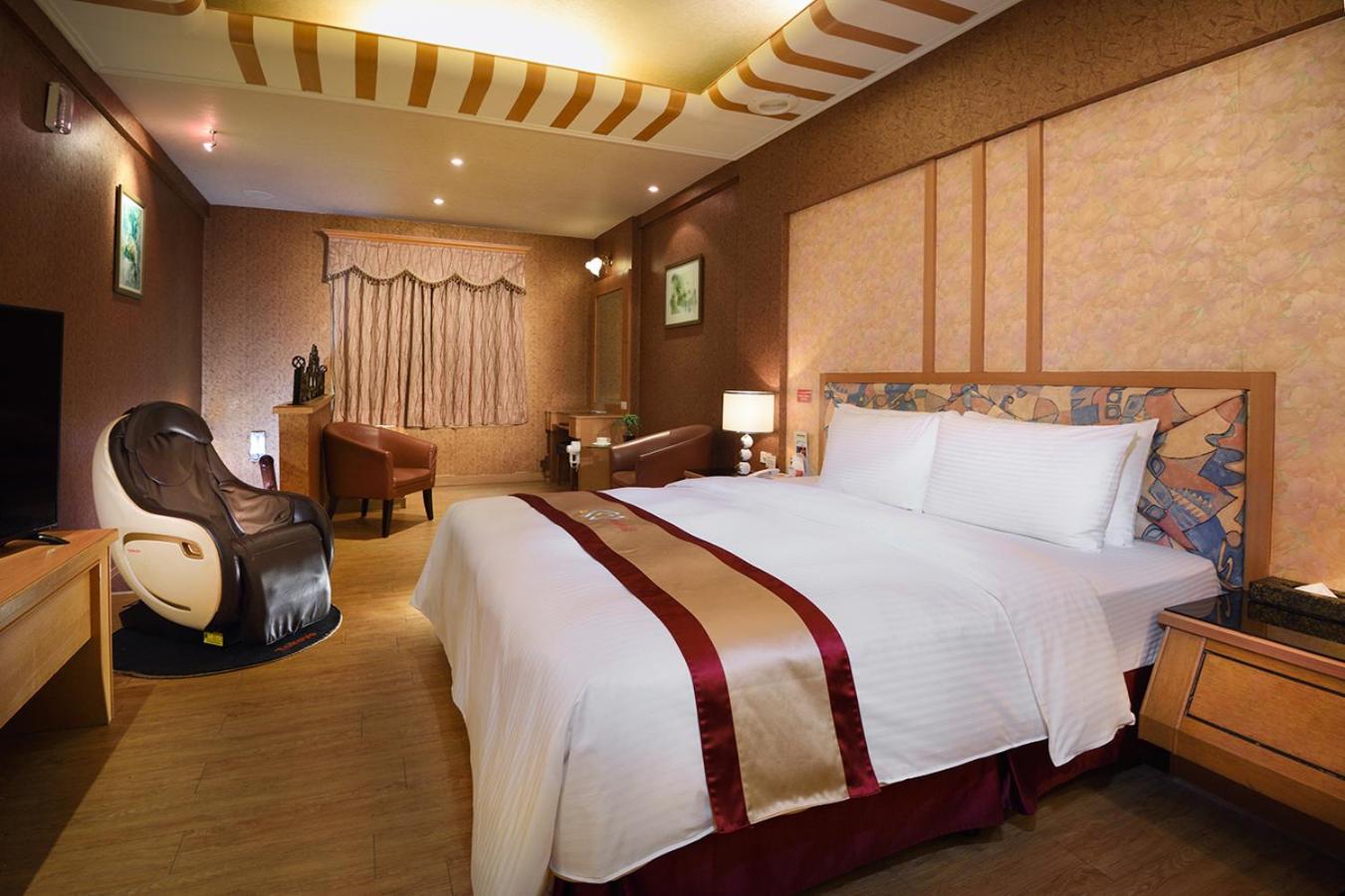 Natoli Motel Тайнан Екстериор снимка